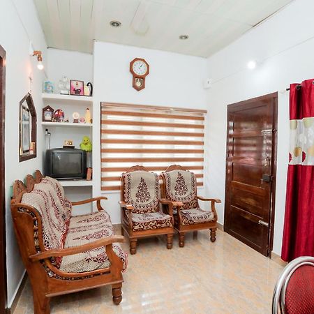 Koonamparayil Home Stay Munnar Anaviratty-Family Only Екстериор снимка