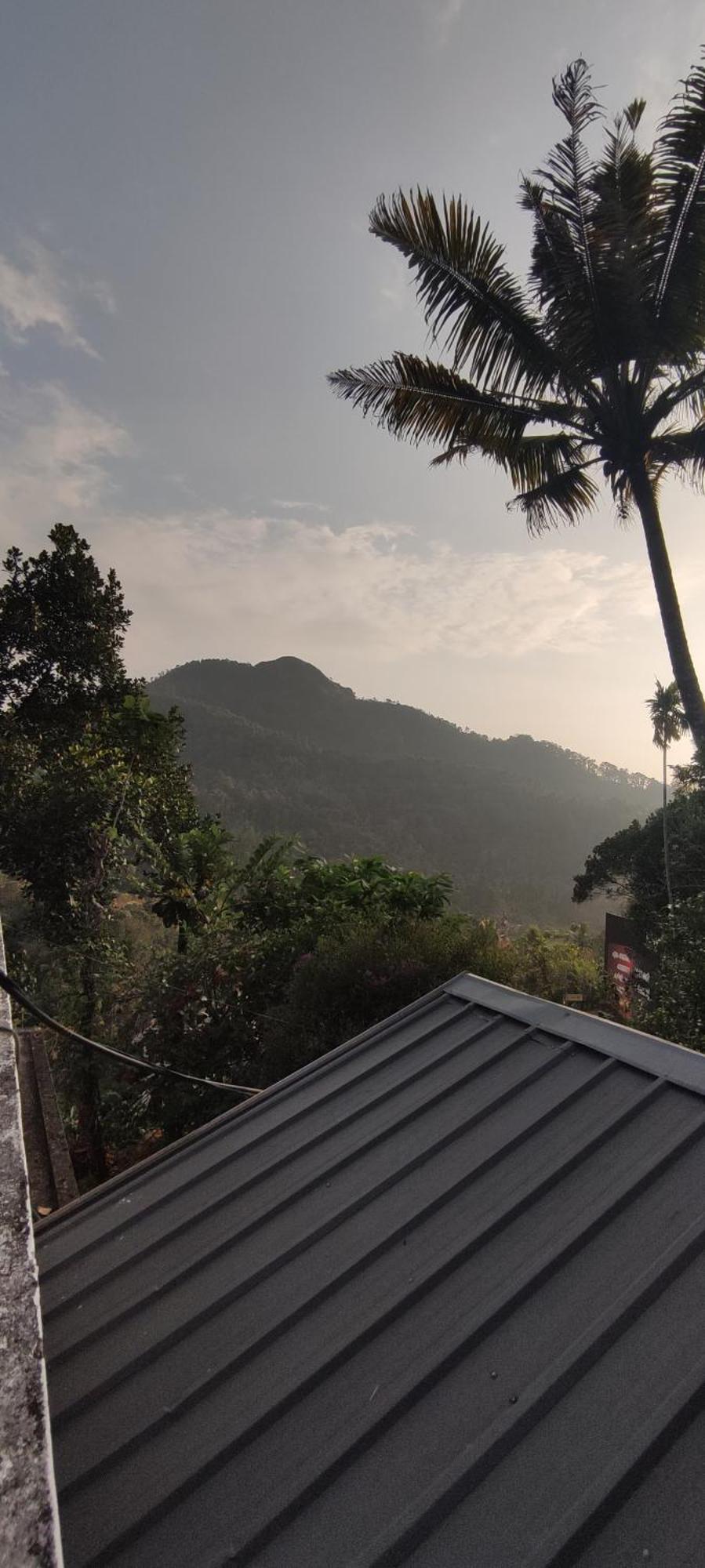 Koonamparayil Home Stay Munnar Anaviratty-Family Only Екстериор снимка