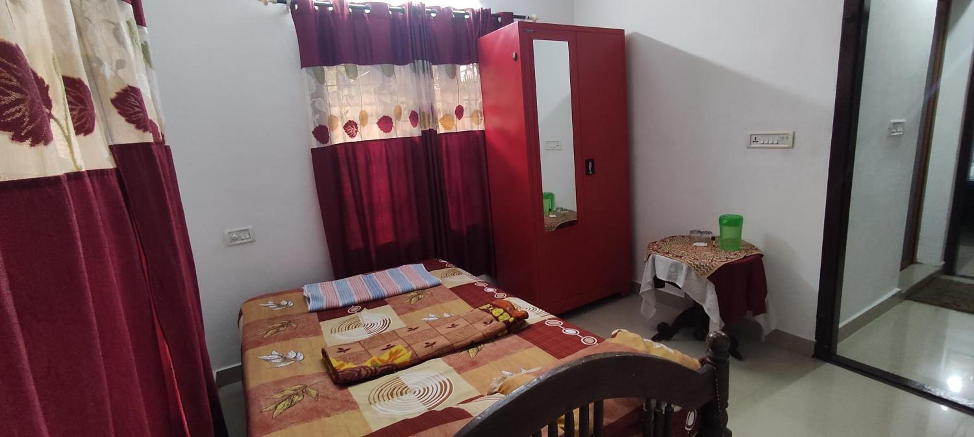 Koonamparayil Home Stay Munnar Anaviratty-Family Only Екстериор снимка