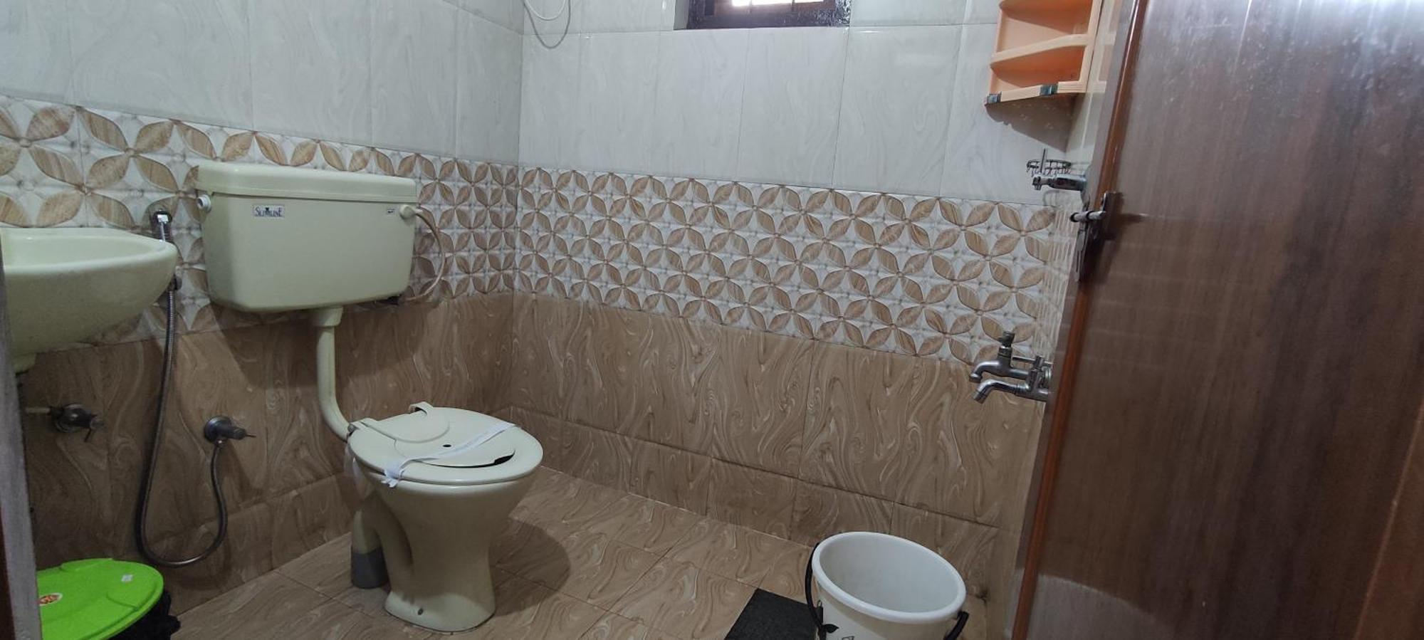 Koonamparayil Home Stay Munnar Anaviratty-Family Only Екстериор снимка